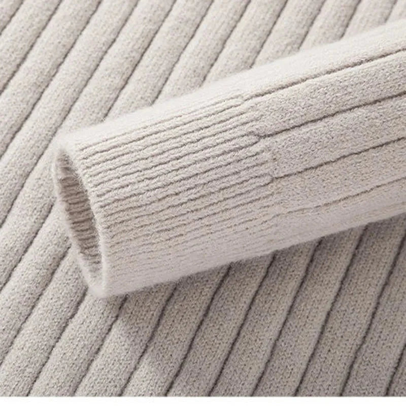 Herren Halbzip-Pullover mit hohem Kragen und Rippbündchen